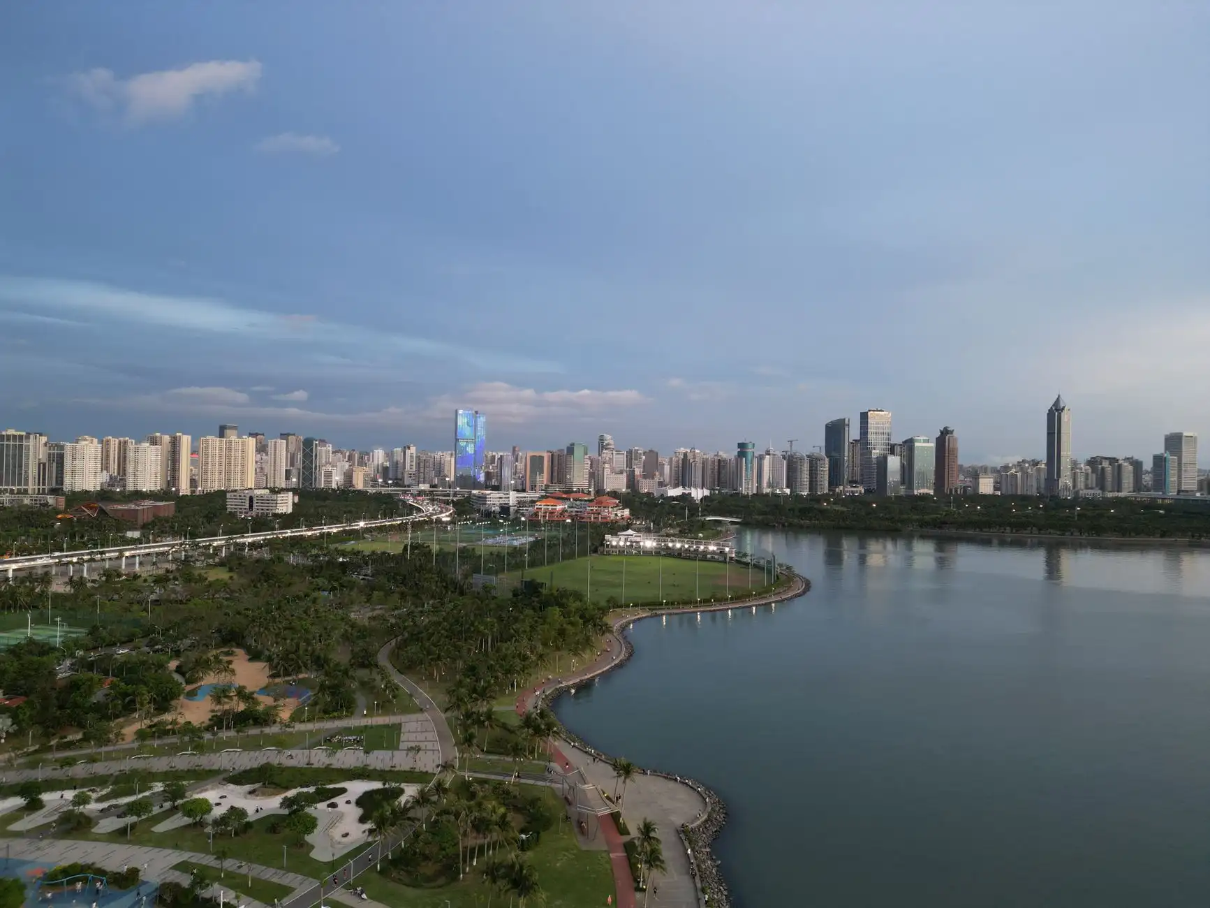 2025年贵州贸易服务行业发展趋势与区域建材供应链新格局